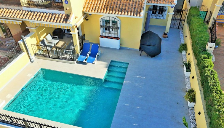 Jälleenmyynti - Erillistalo - Villamartín - Los Dolses