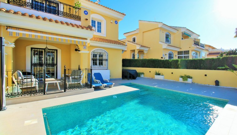 Jälleenmyynti - Erillistalo - Villamartín - Los Dolses