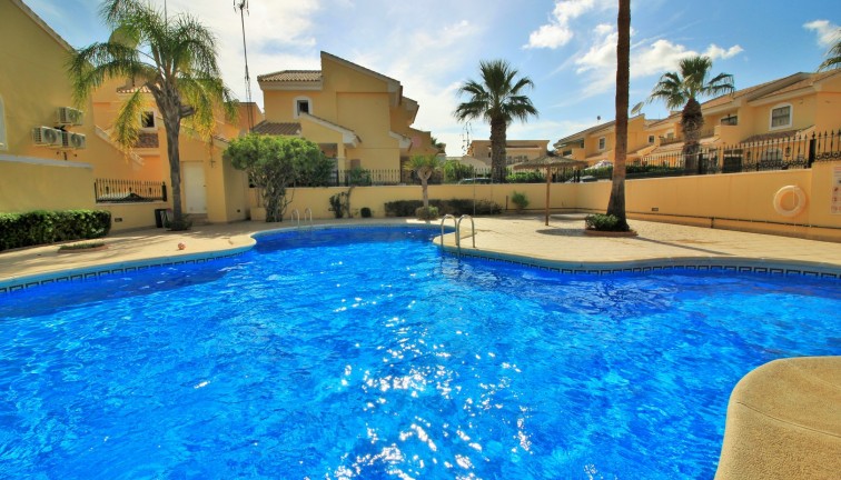 Jälleenmyynti - Erillistalo - Villamartín - Los Dolses