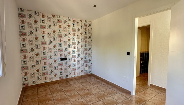 Jälleenmyynti - Erillistalo - Orihuela Costa - Villamartín