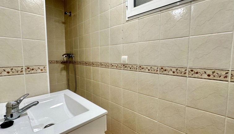 Jälleenmyynti - Erillistalo - Orihuela Costa - Villamartín