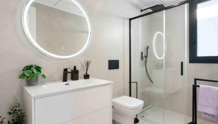 Uudistuotanto - Erillistalo - Rojales - Benimar