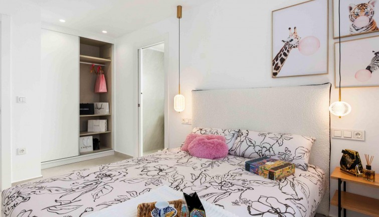 Uudistuotanto - Erillistalo - Rojales - Benimar