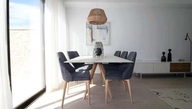 Obra nueva - Chalet - Pilar de la Horadada