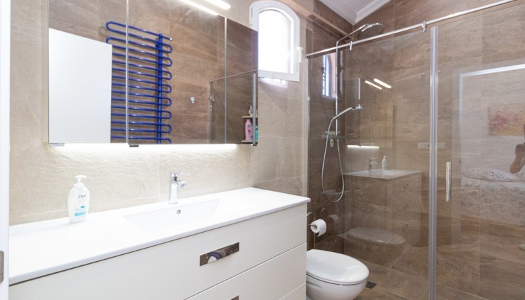 Jälleenmyynti - Paritalo/Rivitalo - La Zenia