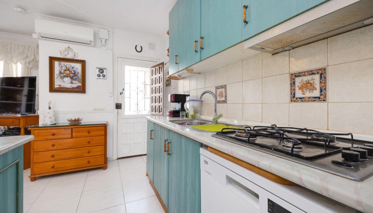 Jälleenmyynti - Paritalo/Rivitalo - Torrevieja - Los Angeles