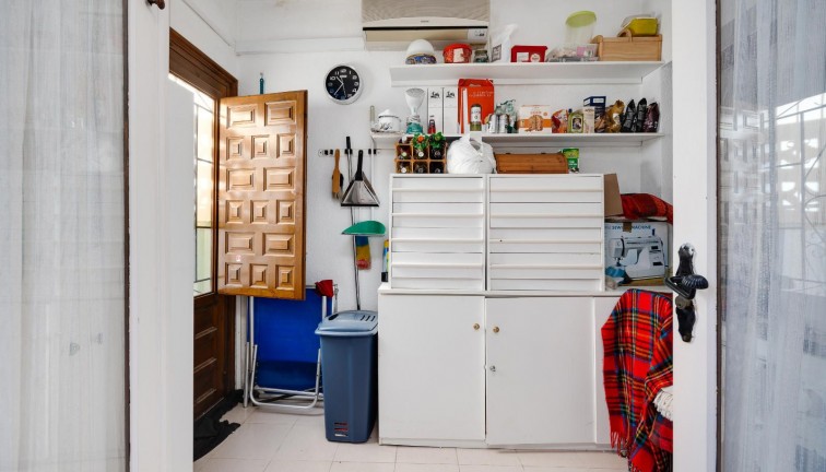 Jälleenmyynti - Paritalo/Rivitalo - Torrevieja - Los Angeles