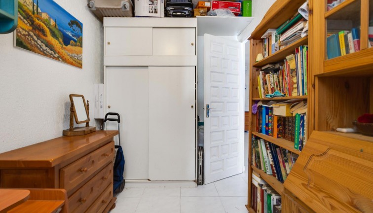 Jälleenmyynti - Paritalo/Rivitalo - Torrevieja - Los Angeles