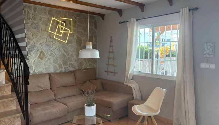 Resale - Semi-Detached - Algorfa