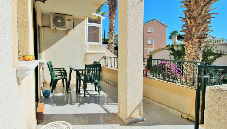 Resale - Semi-Detached - Villamartín