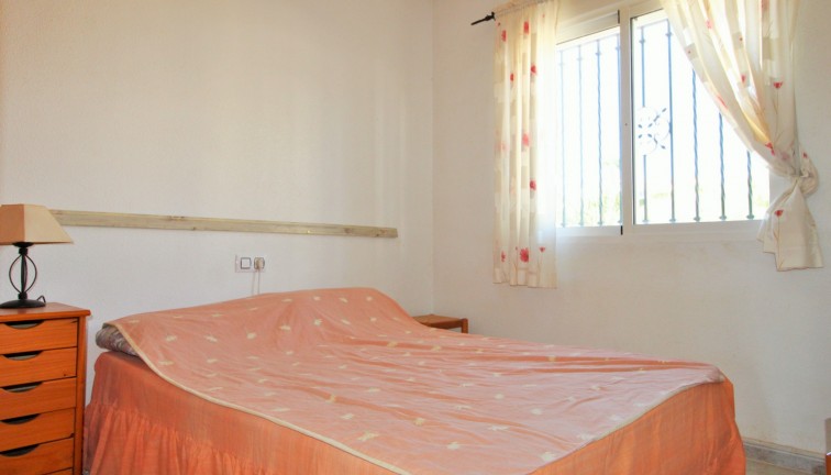 Resale - Semi-Detached - Villamartín