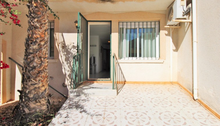 Resale - Semi-Detached - Villamartín