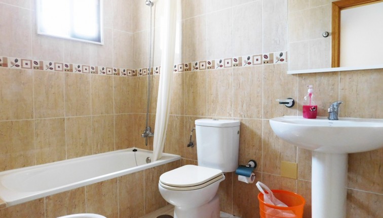 Återförsäljning - Lägenhet - San Miguel de Salinas