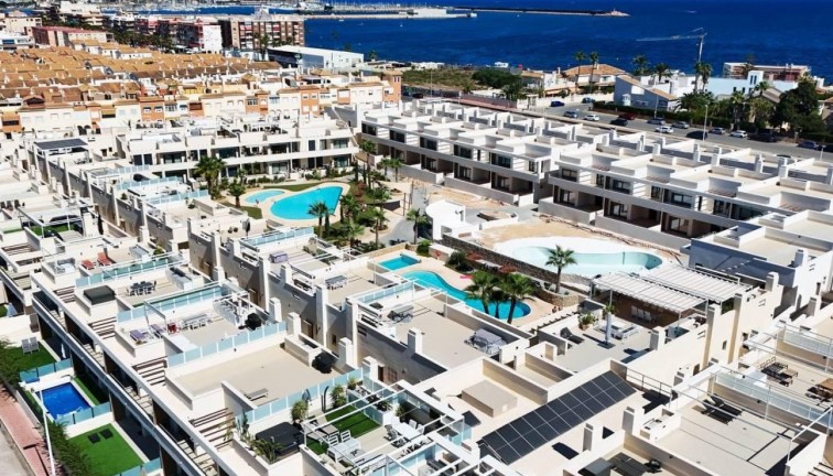 Jälleenmyynti - Asunto - Torrevieja - La veleta