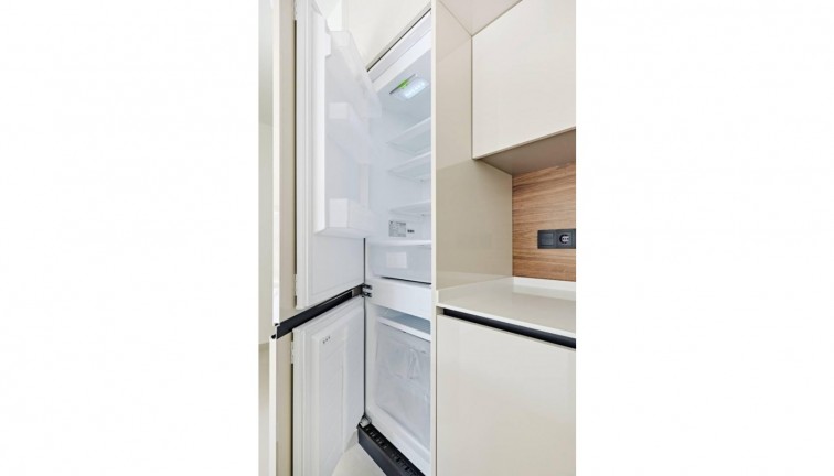 Jälleenmyynti - Asunto - Torrevieja - La veleta