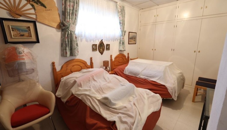 Jälleenmyynti - Erillistalo - Orihuela Costa - Villamartín