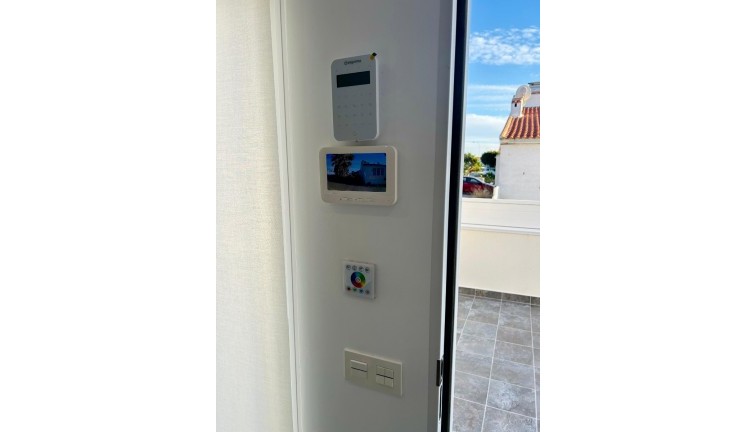 Jälleenmyynti - Paritalo/Rivitalo - Torrevieja - San Luis