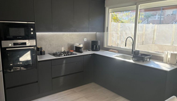 Återförsäljning - Parhus/Radhus - Algorfa