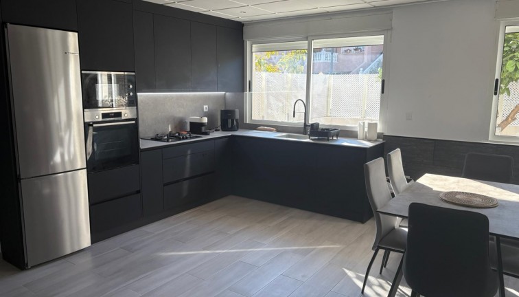 Återförsäljning - Parhus/Radhus - Algorfa