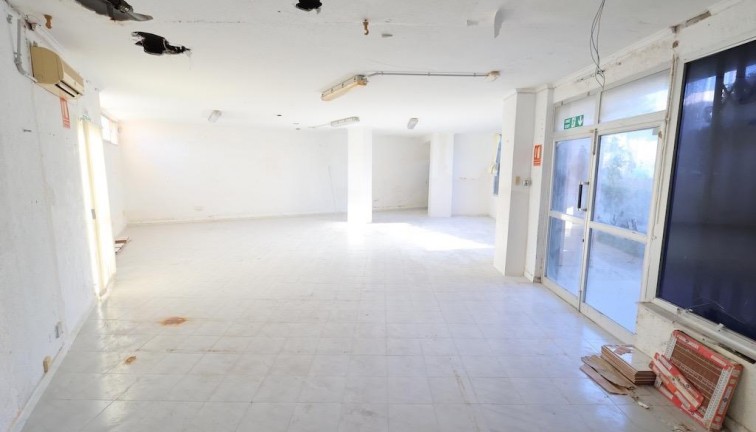 Jälleenmyynti - Liiketila - Orihuela Costa - La Zenia