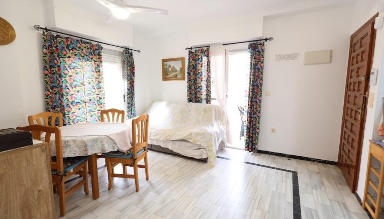 Jälleenmyynti - Asunto - Torrevieja - LA MATA