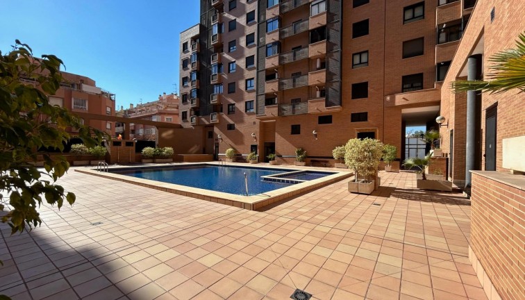 Obra nueva - Apartamento / piso - Alicante - Carolinas Bajas
