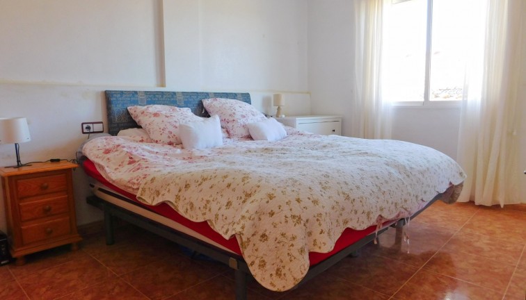 Long Term Rental - Semi-Detached - Torremendo