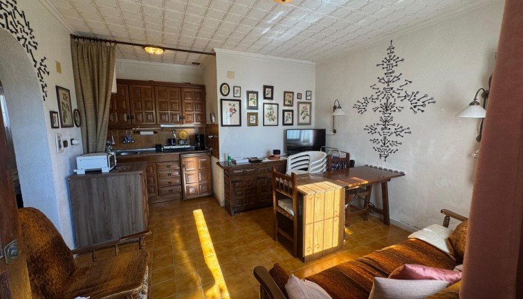 Jälleenmyynti - Bungalow - Torrevieja - Torretas