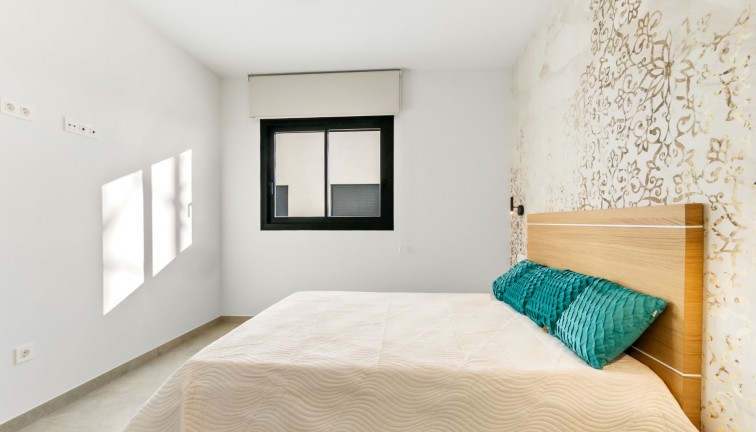 Jälleenmyynti - Asunto - Torrevieja