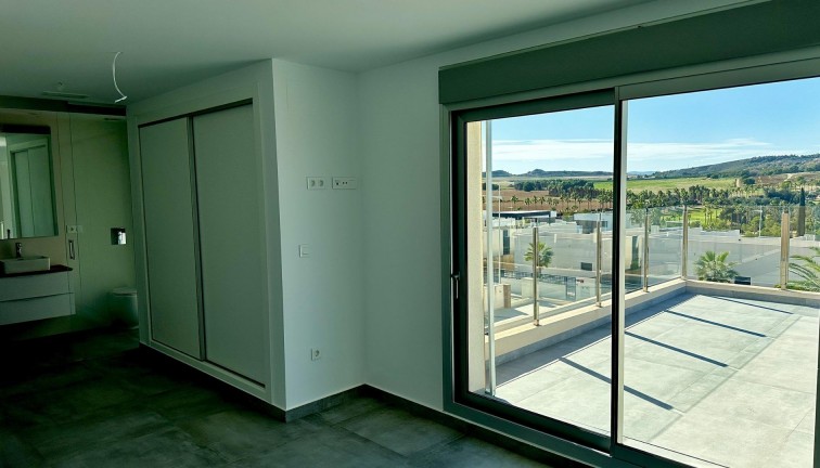 Uudistuotanto - Erillistalo - Algorfa - La Finca Golf