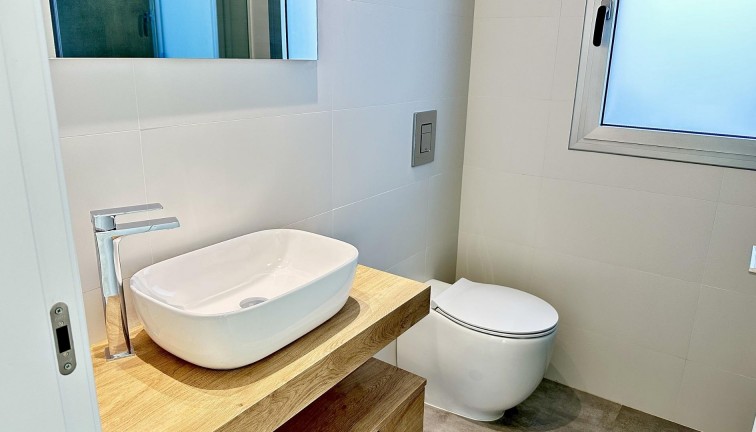 Uudistuotanto - Erillistalo - Algorfa - La Finca Golf