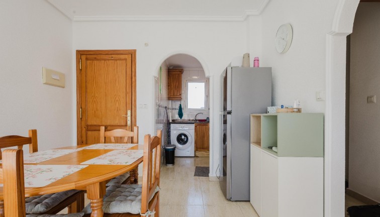 Jälleenmyynti - Bungalow - Torrevieja