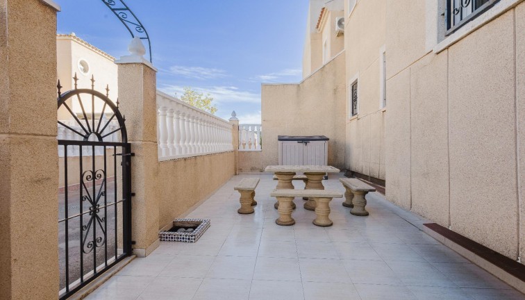 Jälleenmyynti - Bungalow - Torrevieja