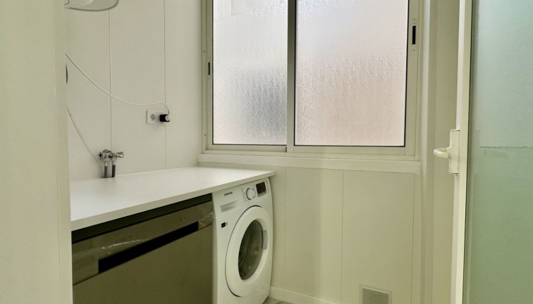 Jälleenmyynti - Asunto - Orihuela - Playa Flamenca