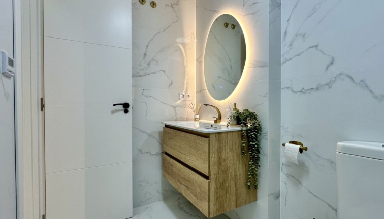 Jälleenmyynti - Asunto - Orihuela - Playa Flamenca