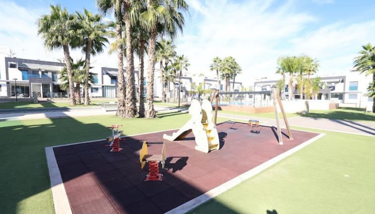 Jälleenmyynti - Bungalow - Orihuela Costa - La Zenia