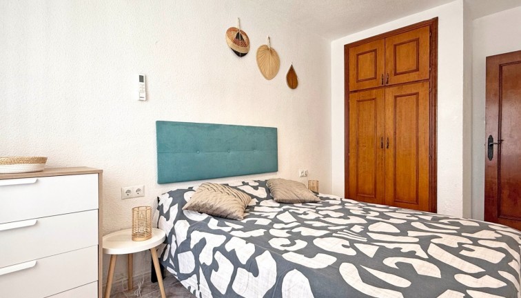 Jälleenmyynti - Asunto - Torrevieja - LA MATA