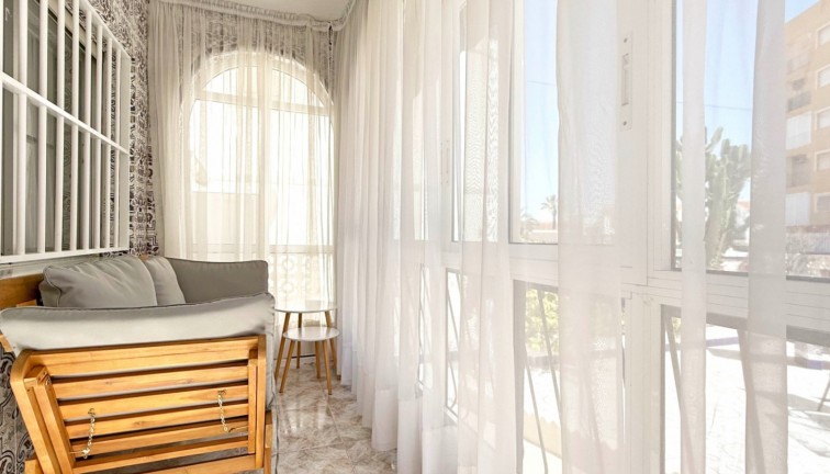 Jälleenmyynti - Asunto - Torrevieja - LA MATA