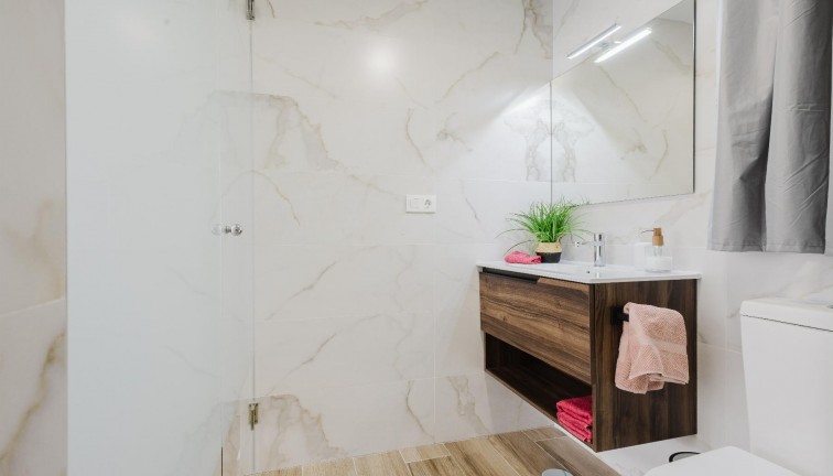 Jälleenmyynti - Asunto - Orihuela Costa - Villamartín