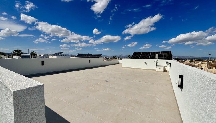 Uudistuotanto - Erillistalo - Rojales - Atalaya Park