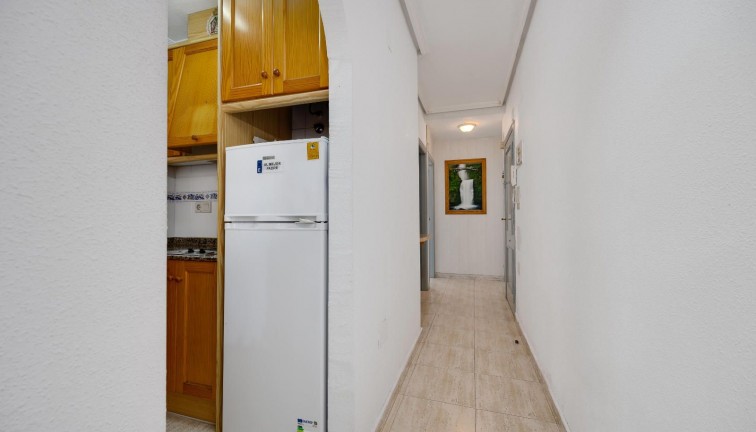 Jälleenmyynti - Asunto - Torrevieja - Playa del Cura