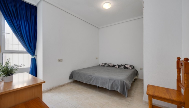 Jälleenmyynti - Asunto - Torrevieja - Playa del Cura