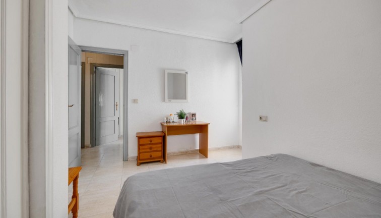 Jälleenmyynti - Asunto - Torrevieja - Playa del Cura