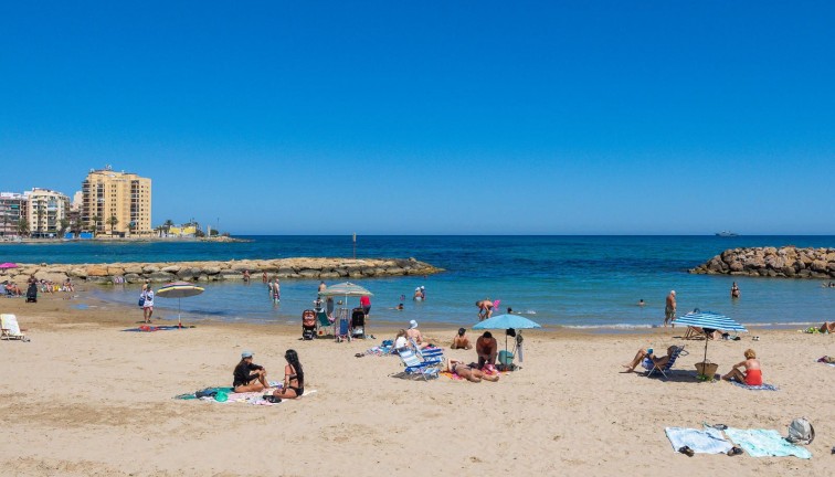 Jälleenmyynti - Asunto - Torrevieja - Playa del Cura