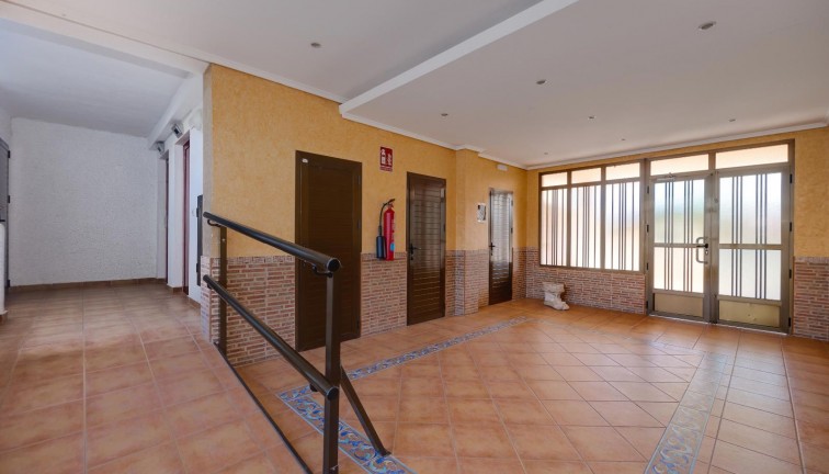 Reventa - Apartamento / piso - Guardamar del Segura