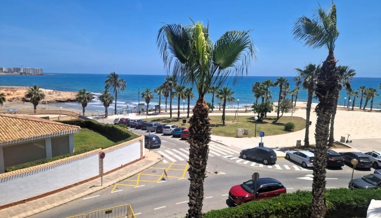 Återförsäljning - Lägenhet - Torrevieja