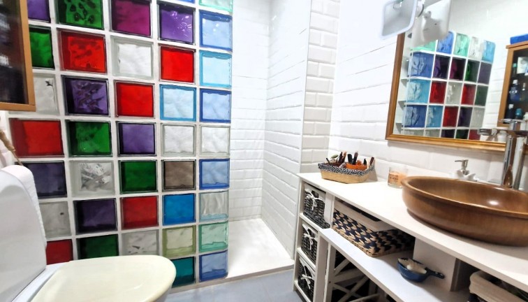 Återförsäljning - Lägenhet - Torrevieja