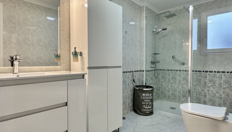 Jälleenmyynti - Asunto - Orihuela - Playa Flamenca