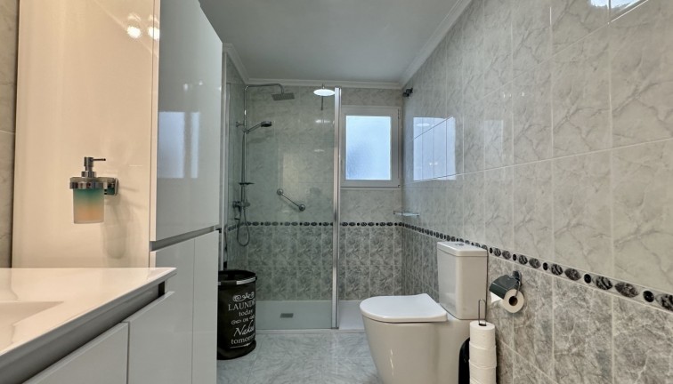 Jälleenmyynti - Asunto - Orihuela - Playa Flamenca