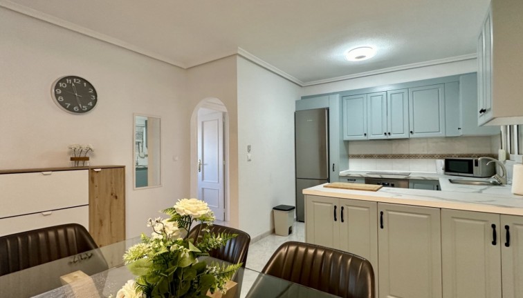 Jälleenmyynti - Asunto - Orihuela - Playa Flamenca